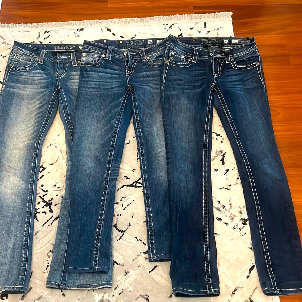 Woman’s Miss Me jeans bundle!